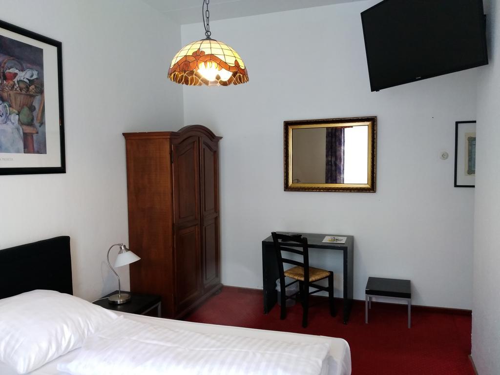 Wasserturm Hotel MHG Esterno foto